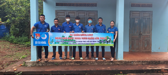 Ra quan Chu nhat xanh 2